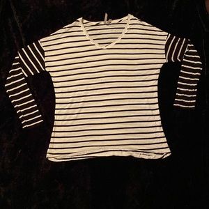 J.O&Co V-Neck Long Sleeved Striped Shirt